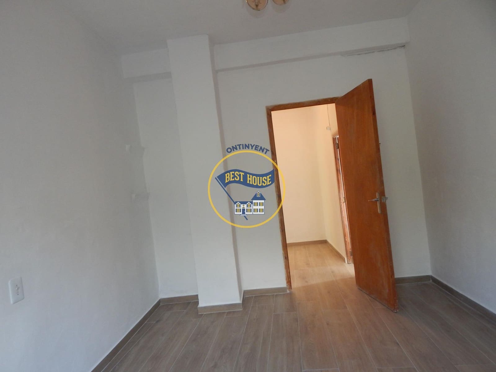 4 sovrum Villa till salu i Ontinyent - 150 000 € (Ref: 10120113)