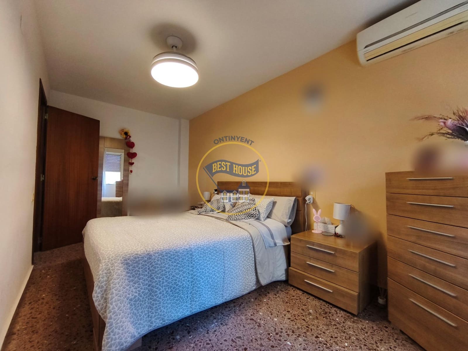 4 sovrum Lägenhet till salu i Ontinyent med garage - 190 000 € (Ref: 10120116)