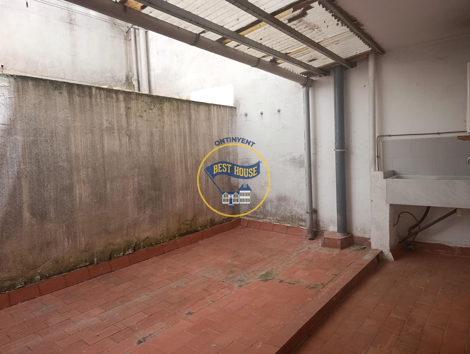 5 soveværelse Lejlighed til salg i Ontinyent - € 180.000 (Ref: 10120118)