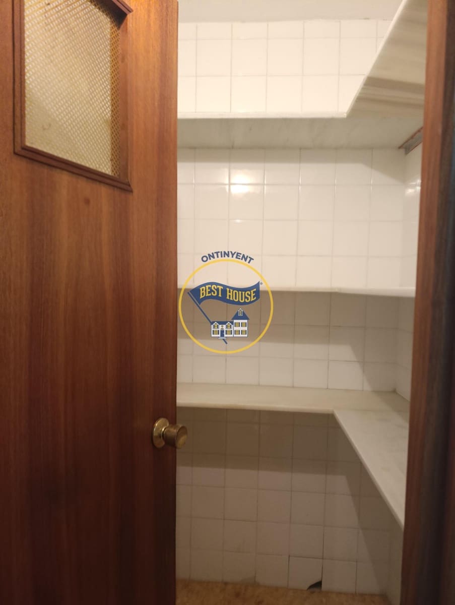5 soveværelse Lejlighed til salg i Ontinyent - € 180.000 (Ref: 10120118)
