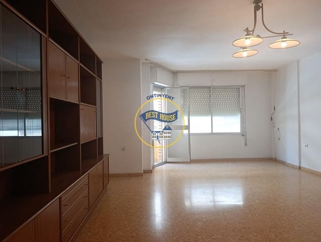 5 bedroom Flat for sale in Ontinyent - € 180,000 (Ref: 10120118)