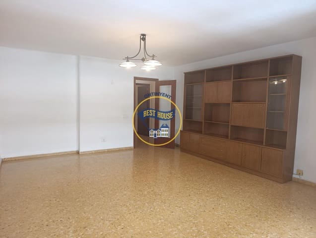 5 bedroom Flat for sale in Ontinyent - € 180,000 (Ref: 10120118)