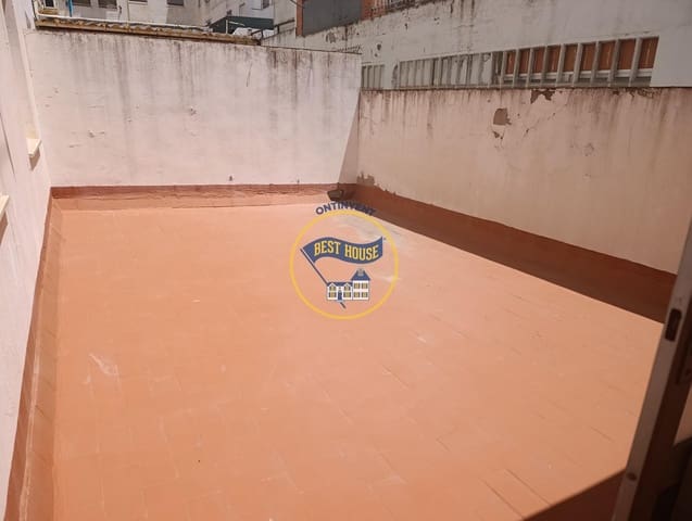 5 bedroom Flat for sale in Ontinyent - € 180,000 (Ref: 10120118)
