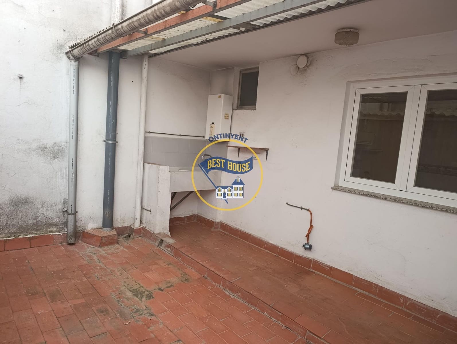 5 soveværelse Lejlighed til salg i Ontinyent - € 180.000 (Ref: 10120118)