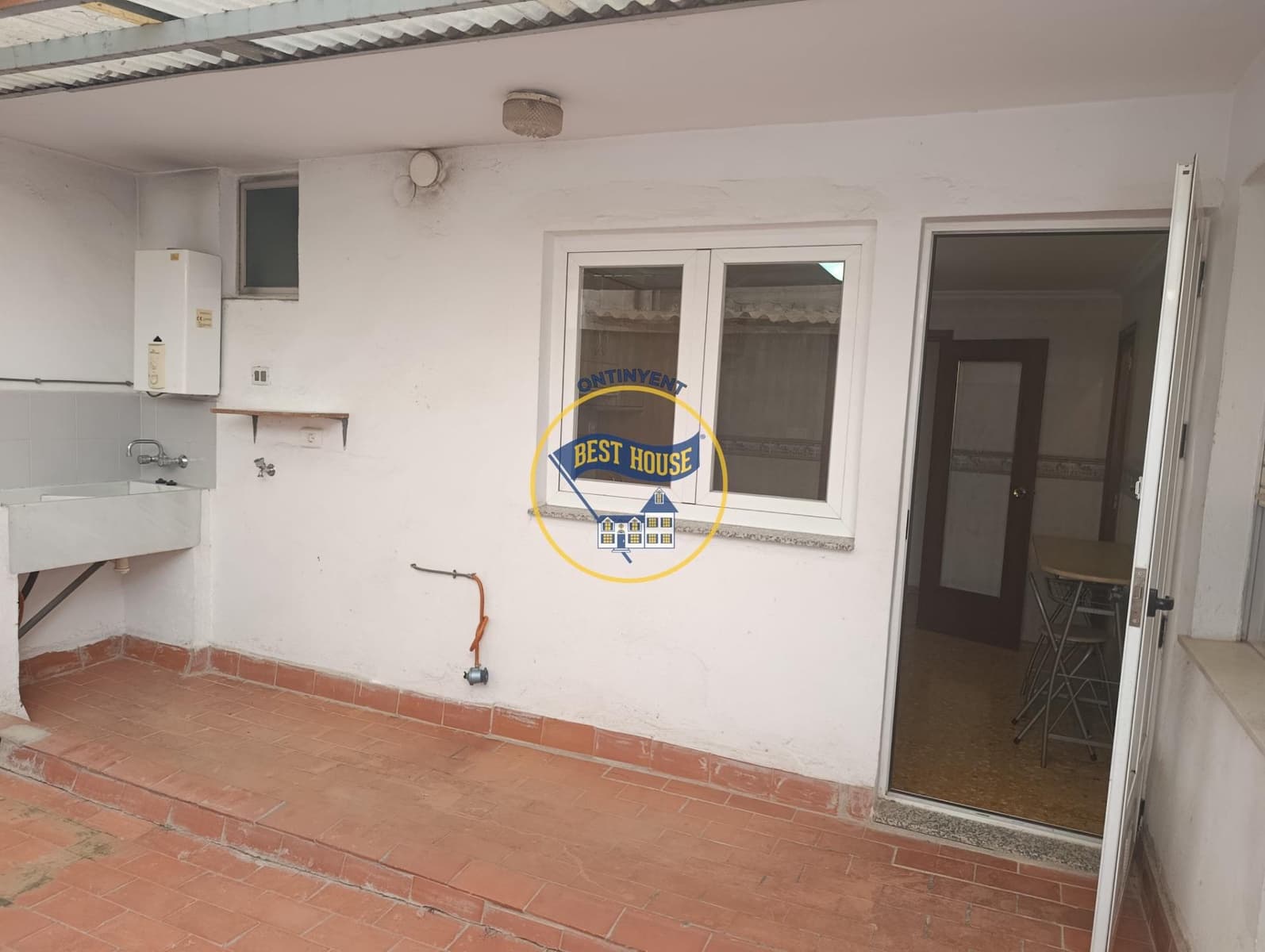 5 soveværelse Lejlighed til salg i Ontinyent - € 180.000 (Ref: 10120118)