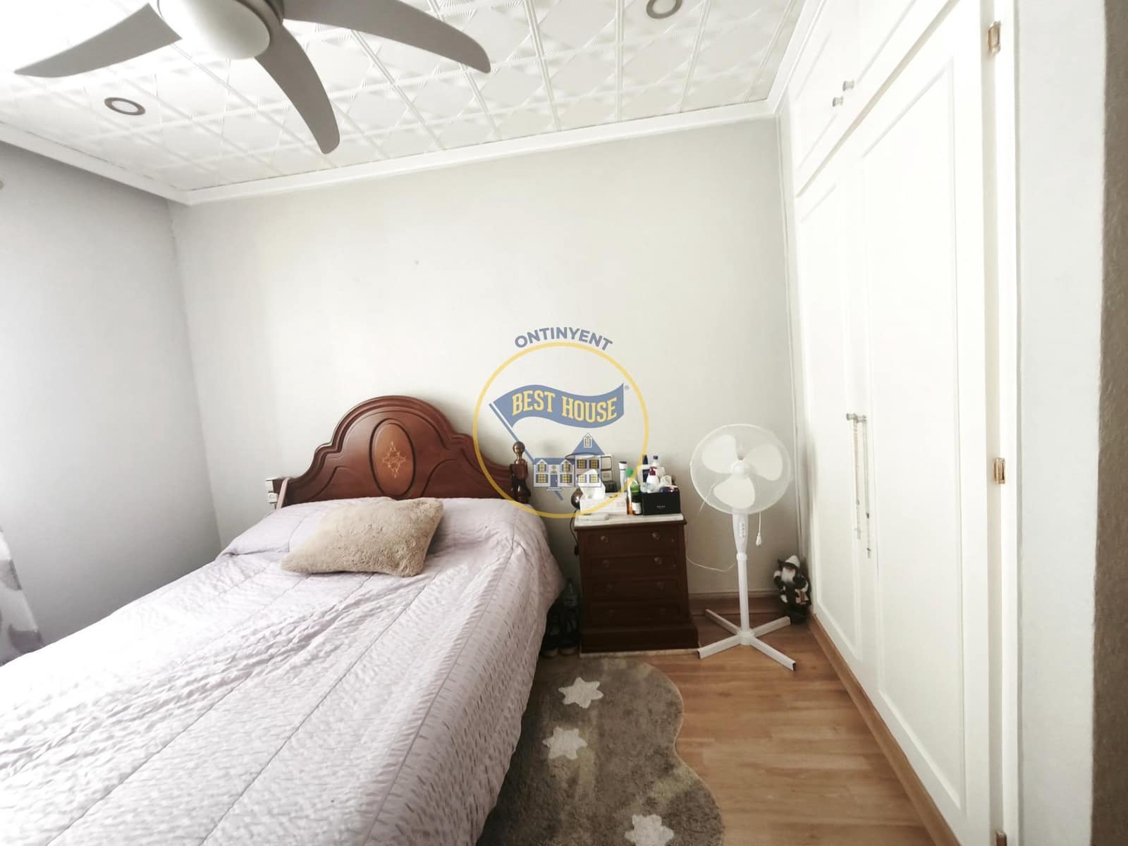 4 bedroom Flat for sale in L'Olleria - € 95,000 (Ref: 10120119)