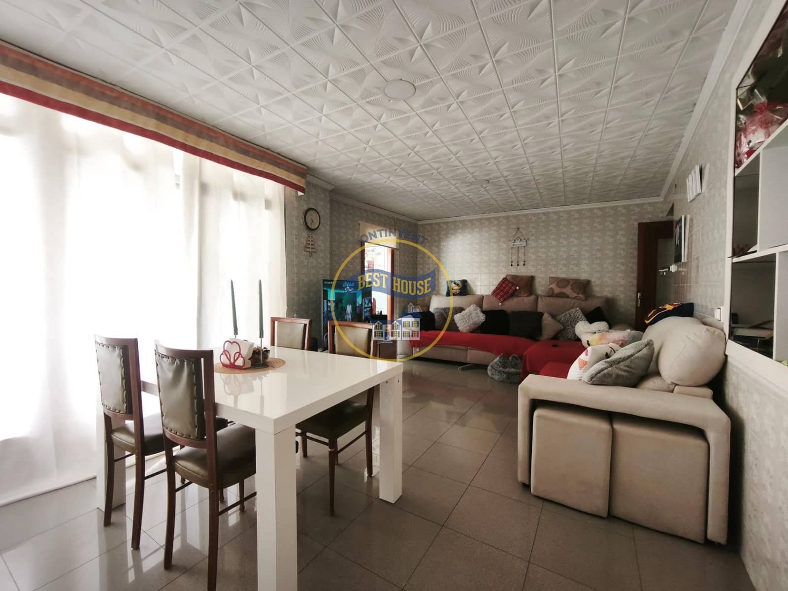 4 bedroom Flat for sale in L'Olleria - € 95,000 (Ref: 10120119)