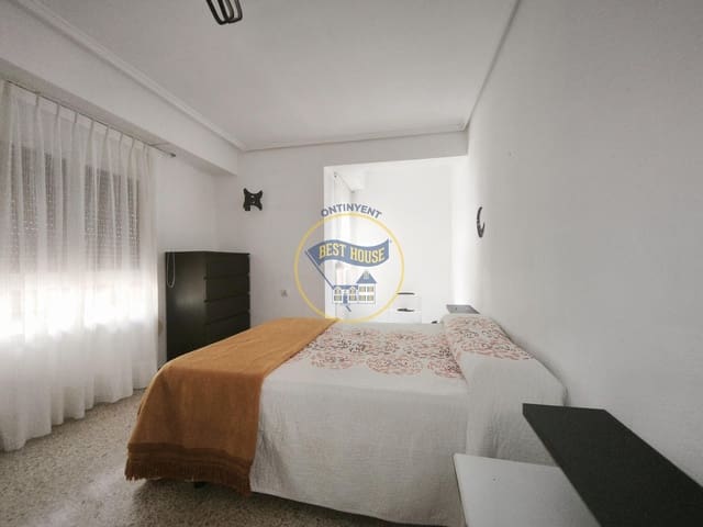 3 sypialnia Mieszkanie na sprzedaż w Ontinyent - 130 000 € (Ref: 10120120)