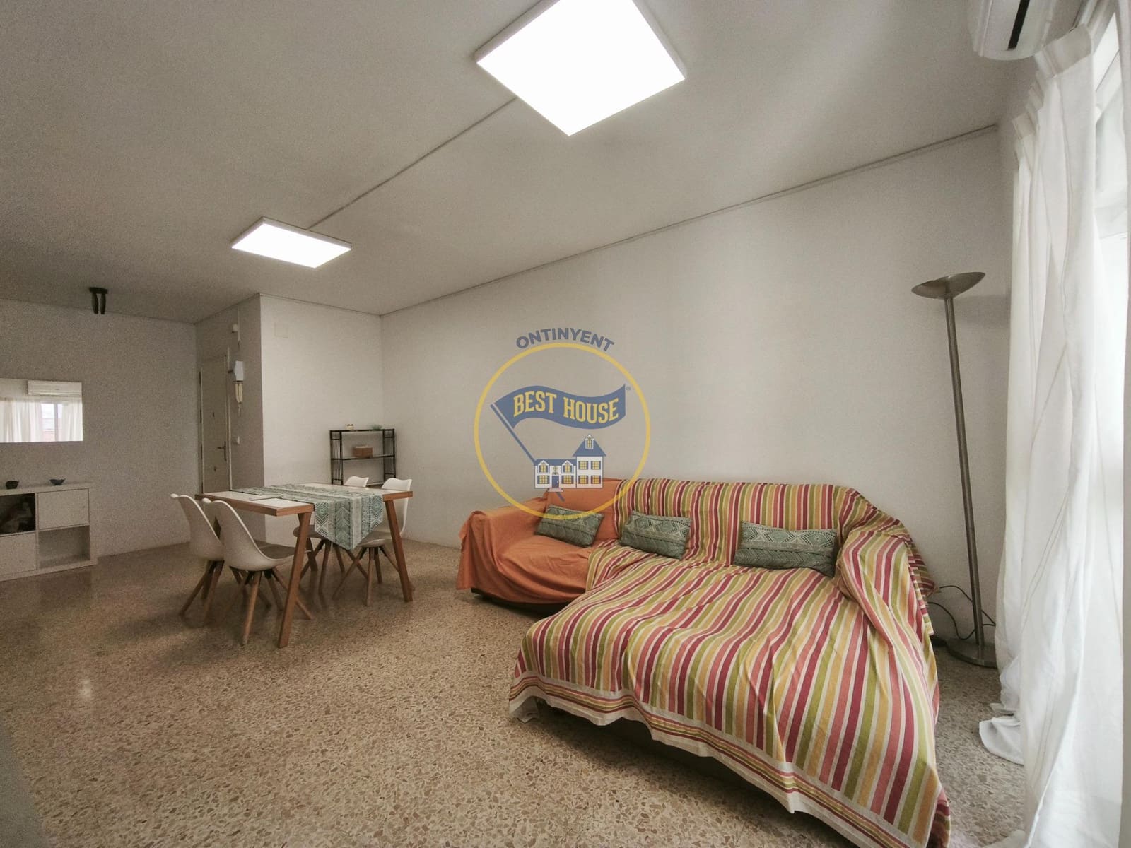3 slaapkamer Flat te koop in Ontinyent - € 130.000 (Ref: 10120120)