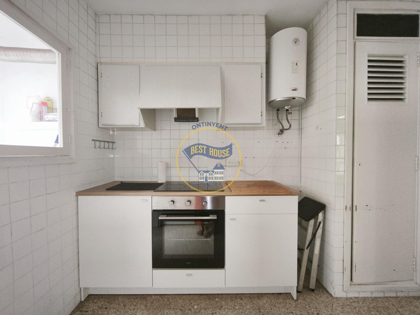 3 slaapkamer Flat te koop in Ontinyent - € 130.000 (Ref: 10120120)