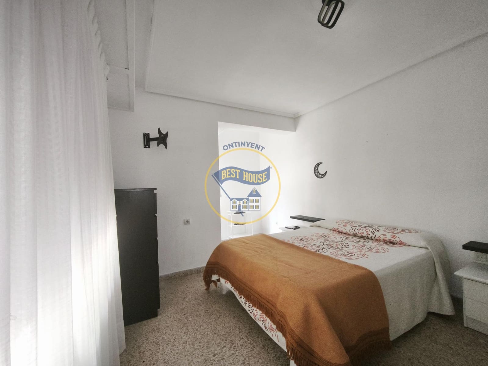 3 slaapkamer Flat te koop in Ontinyent - € 130.000 (Ref: 10120120)