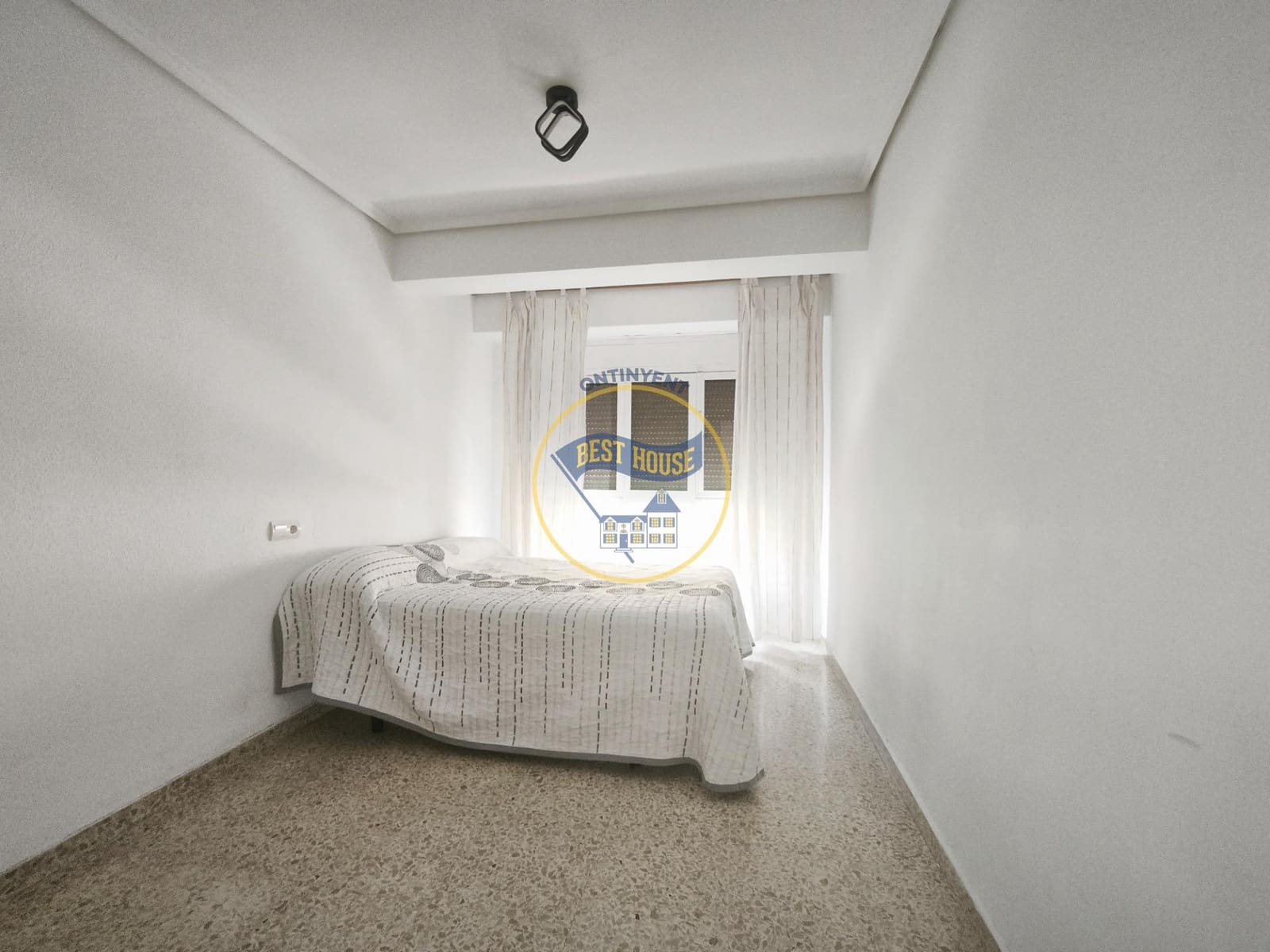3 slaapkamer Flat te koop in Ontinyent - € 130.000 (Ref: 10120120)