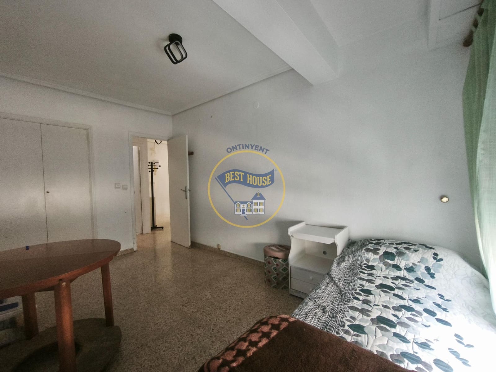3 slaapkamer Flat te koop in Ontinyent - € 130.000 (Ref: 10120120)