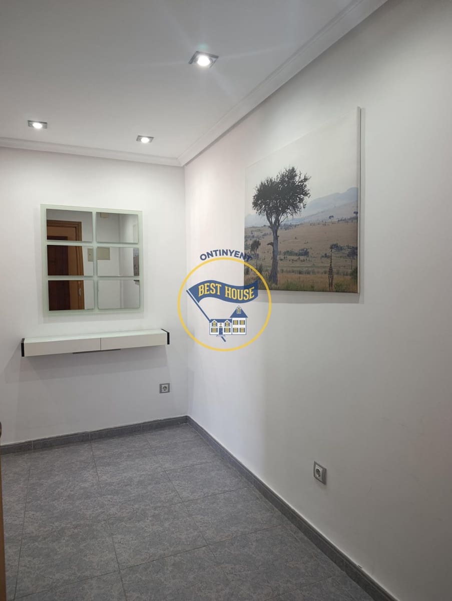 4 sovrum Lägenhet till salu i Ontinyent med garage - 190 000 € (Ref: 10120122)