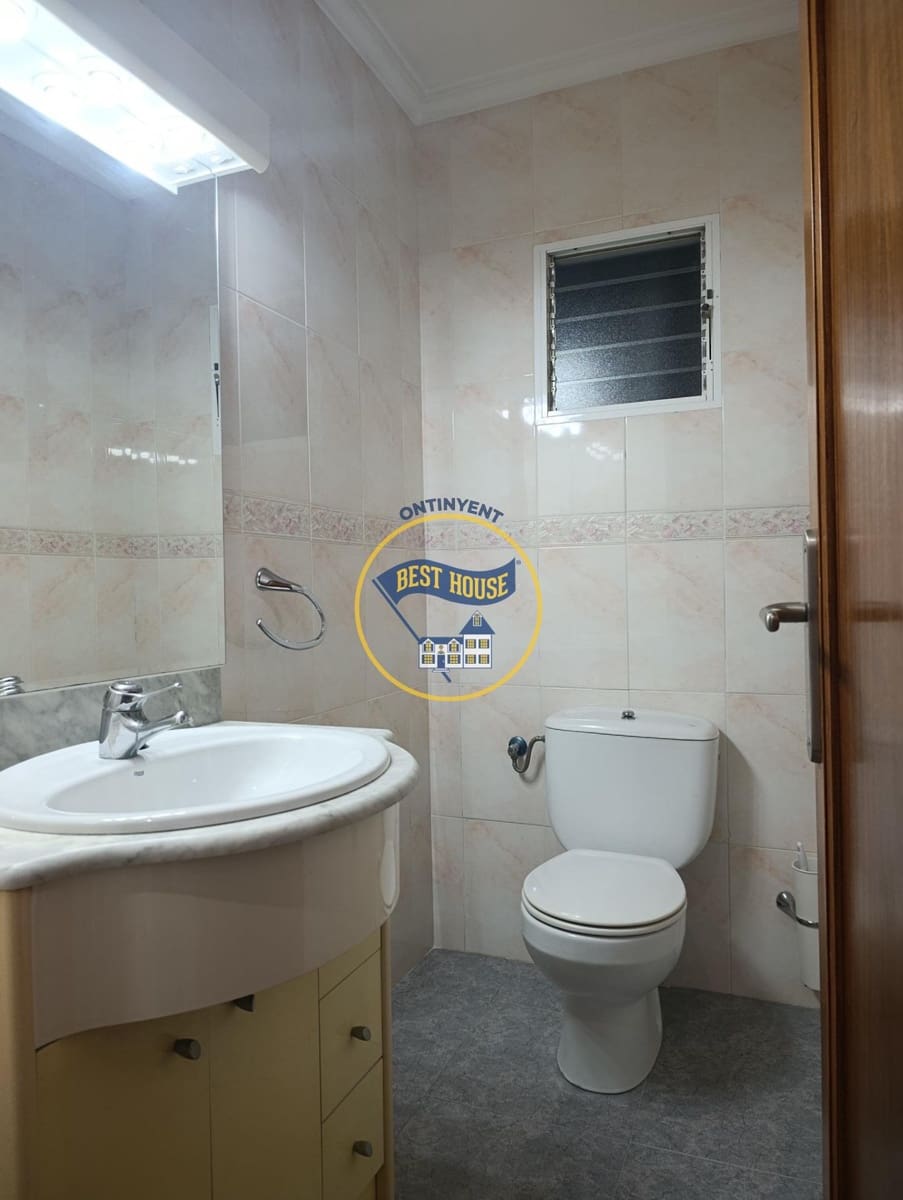 4 sovrum Lägenhet till salu i Ontinyent med garage - 190 000 € (Ref: 10120122)