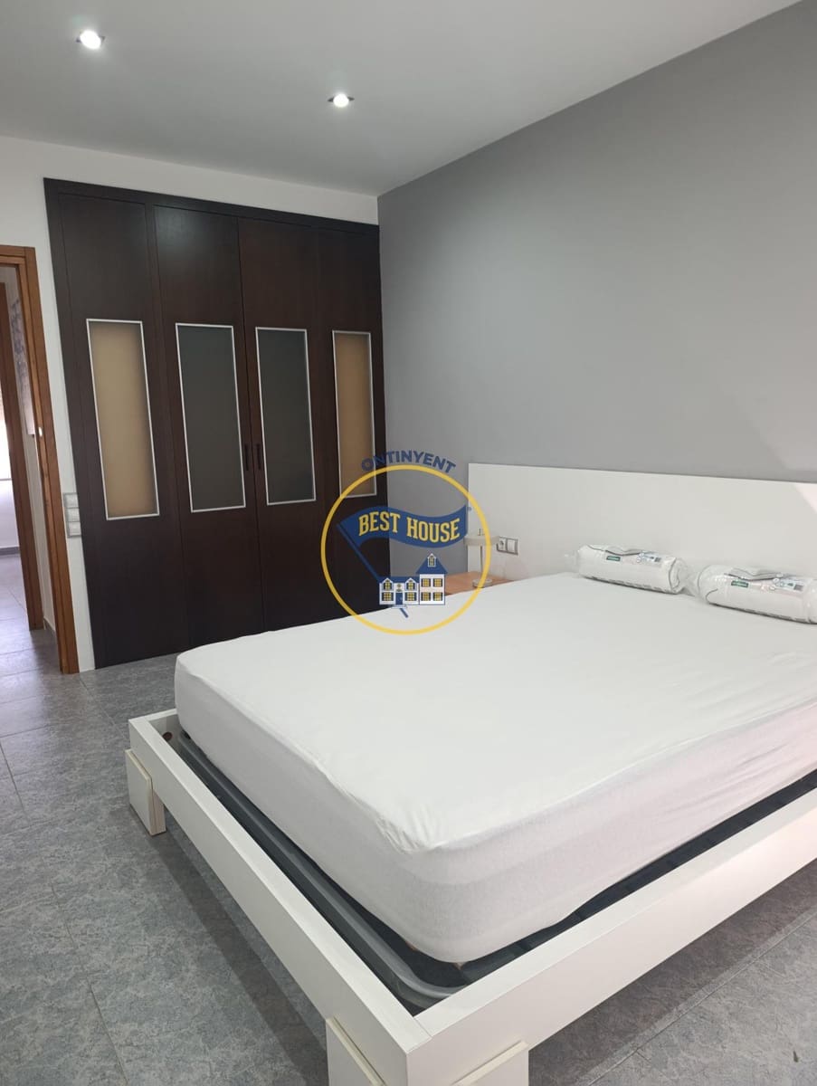 4 sovrum Lägenhet till salu i Ontinyent med garage - 190 000 € (Ref: 10120122)