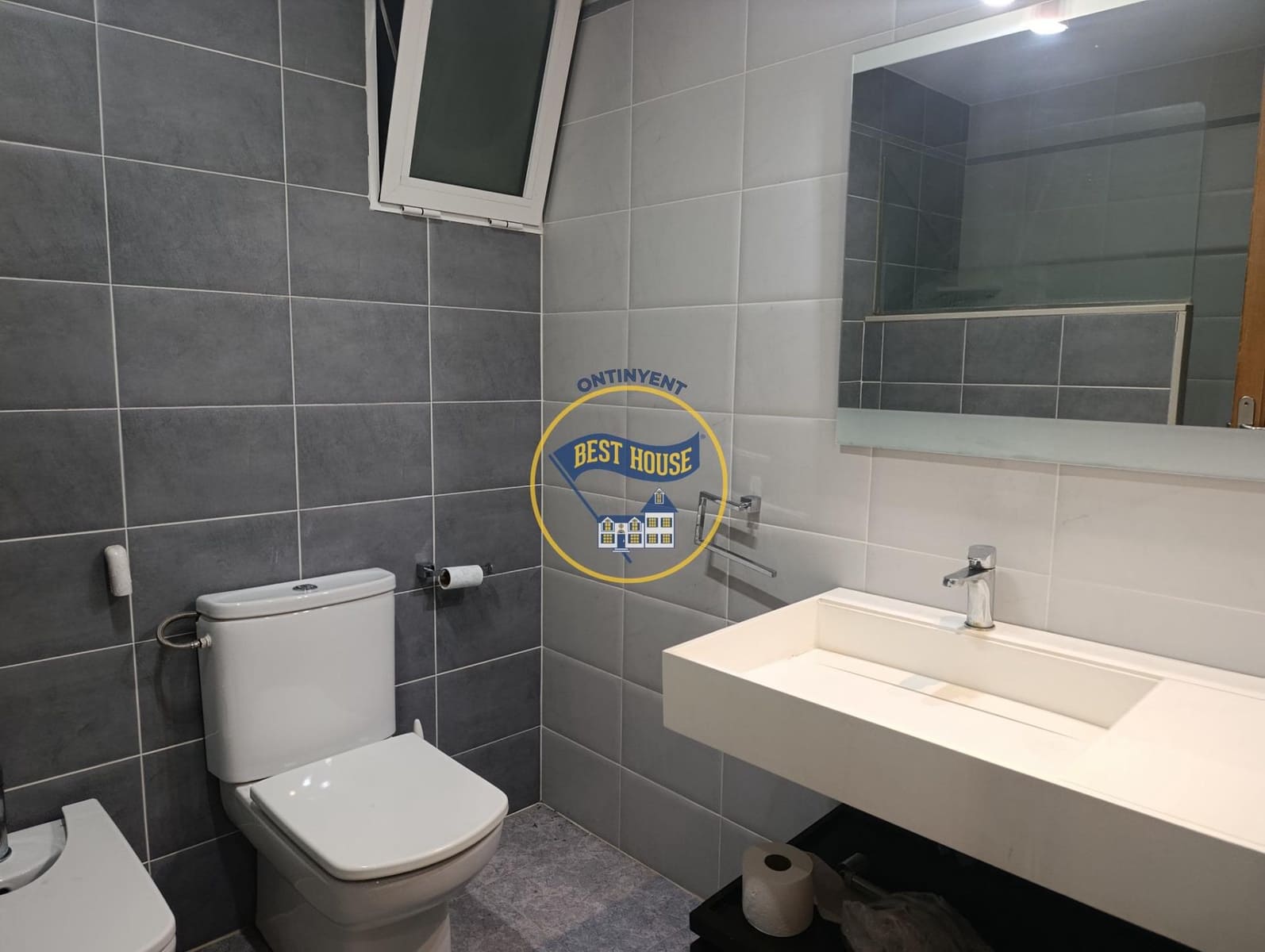 4 sovrum Lägenhet till salu i Ontinyent med garage - 190 000 € (Ref: 10120122)