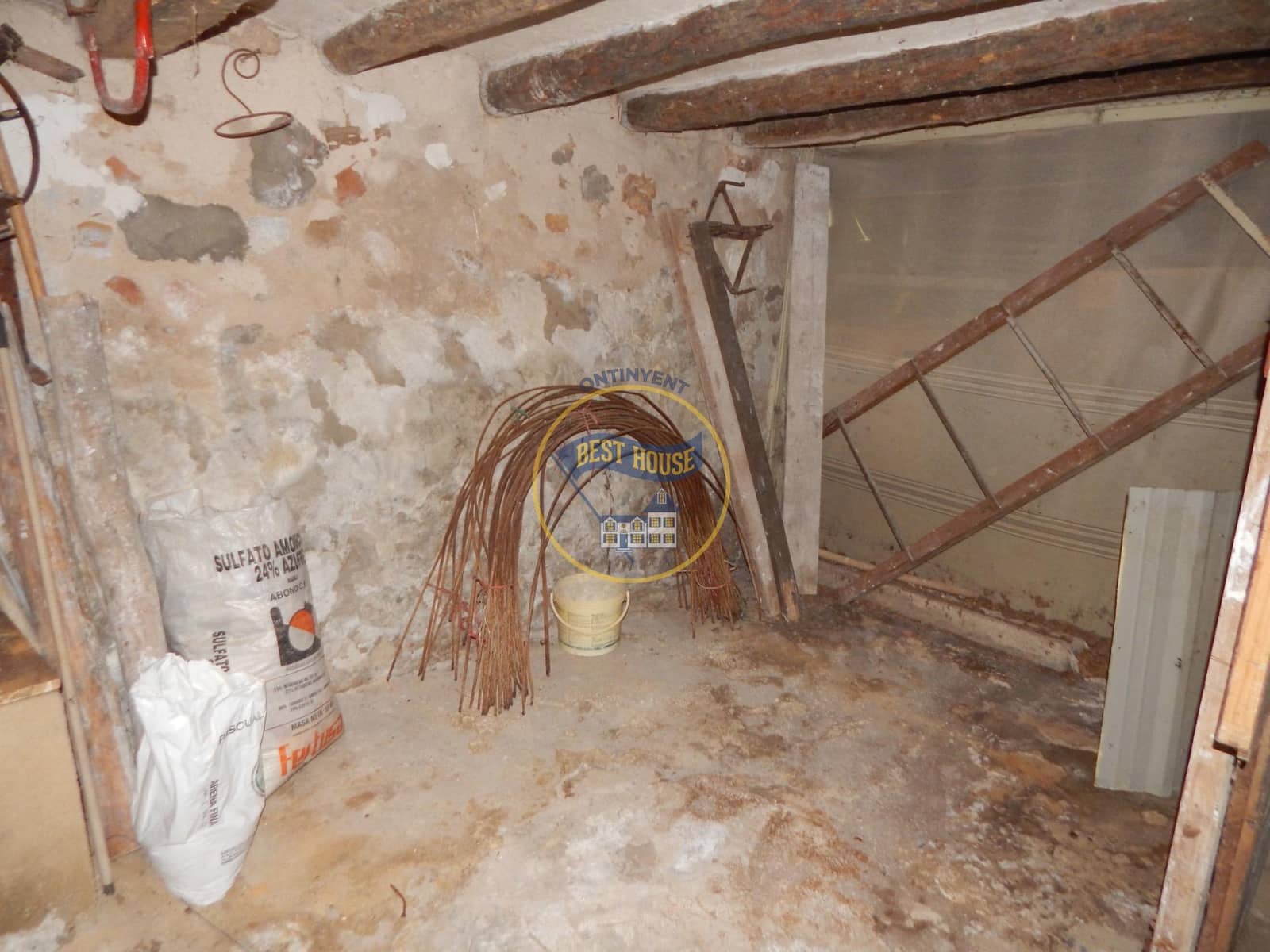 6 sovrum Hus till salu i Cocentaina - 45 000 € (Ref: 10120123)