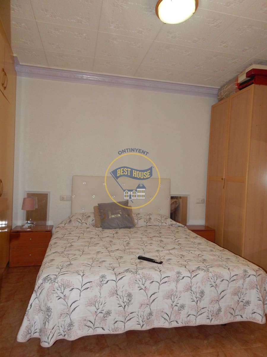4 bedroom Townhouse for sale in Montesa - € 150,000 (Ref: 10120125)