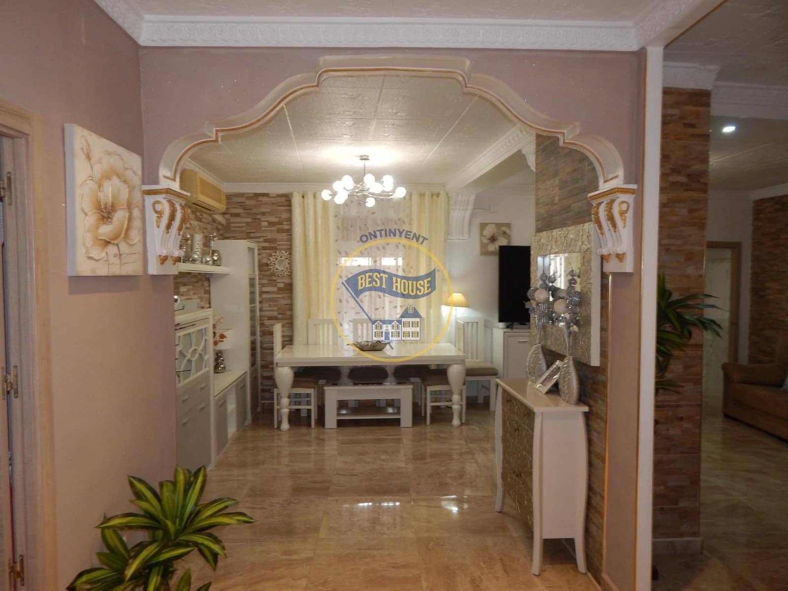 4 bedroom Townhouse for sale in Montesa - € 150,000 (Ref: 10120125)