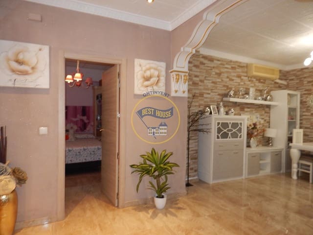 4 bedroom Townhouse for sale in Montesa - € 150,000 (Ref: 10120125)