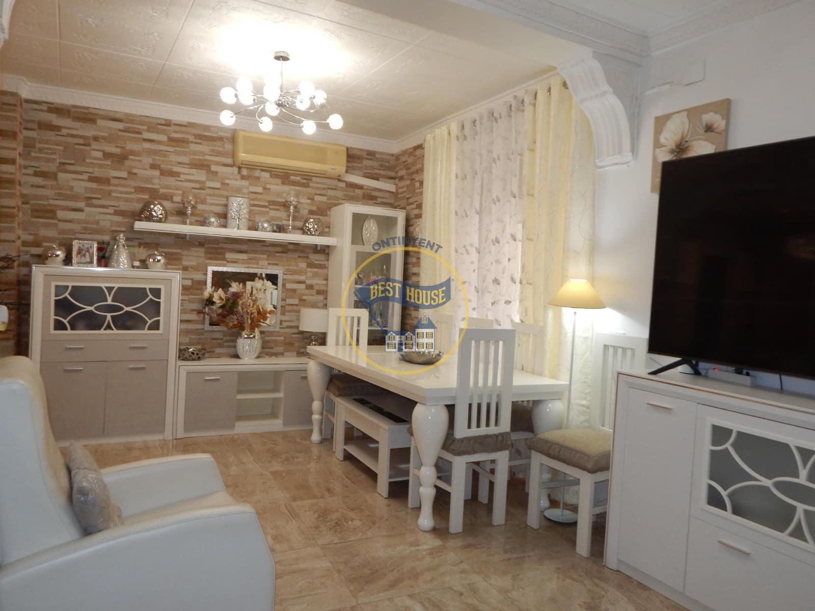 4 bedroom Townhouse for sale in Montesa - € 150,000 (Ref: 10120125)