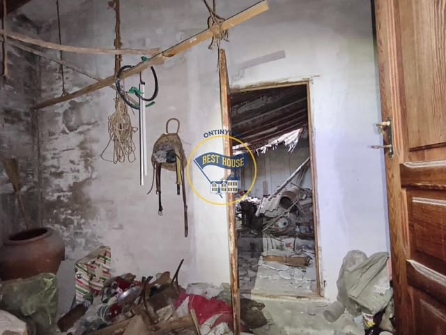 4 quarto Casa em Banda para venda em L'Olleria - 160 000 € (Ref: 10120126)