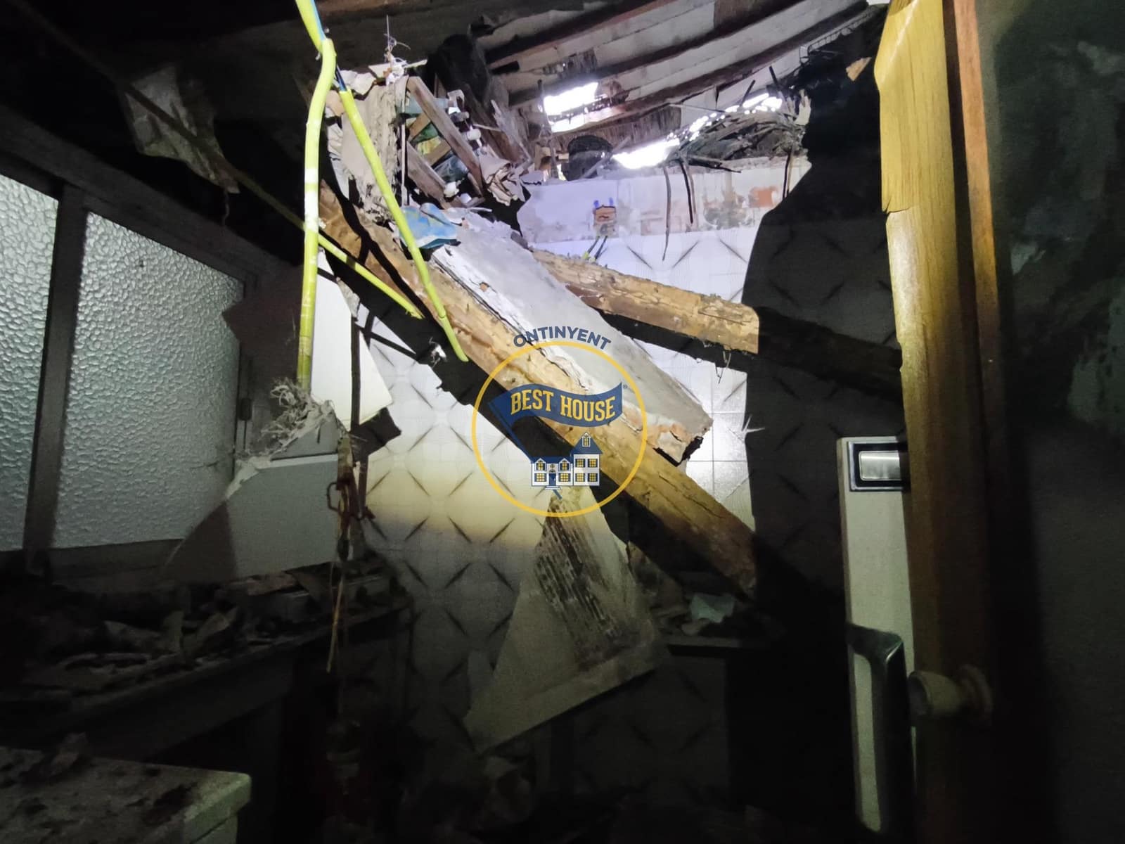4 quarto Casa em Banda para venda em L'Olleria - 160 000 € (Ref: 10120126)