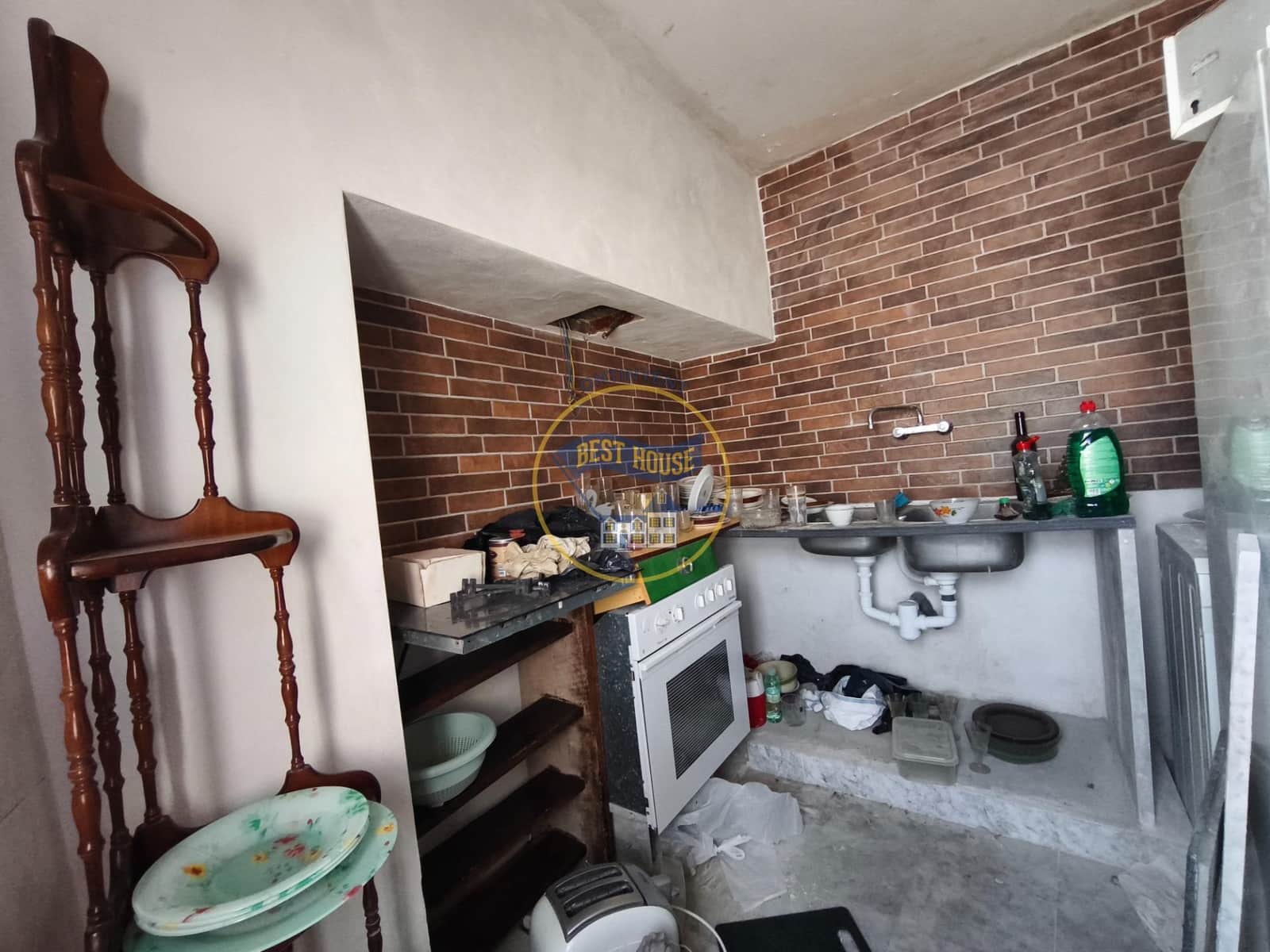 4 slaapkamer Huis te koop in Ontinyent - € 80.000 (Ref: 10120127)