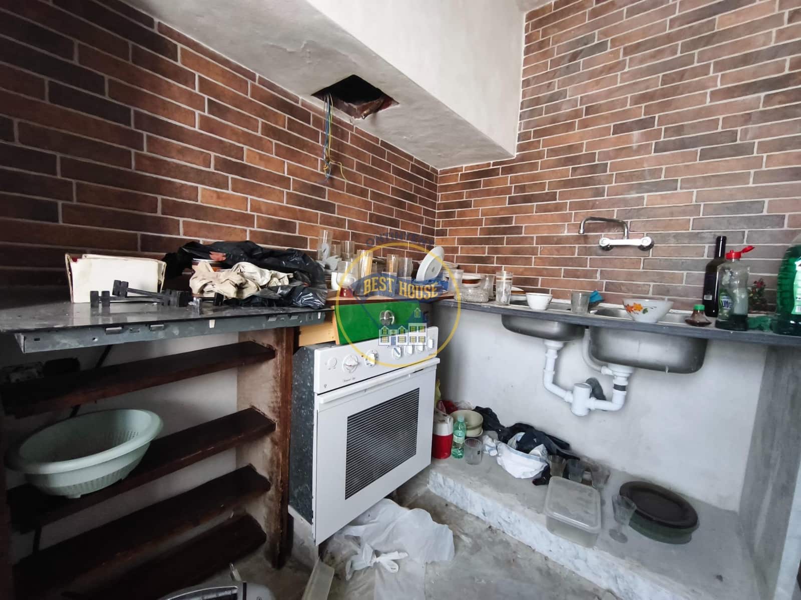 4 slaapkamer Huis te koop in Ontinyent - € 80.000 (Ref: 10120127)