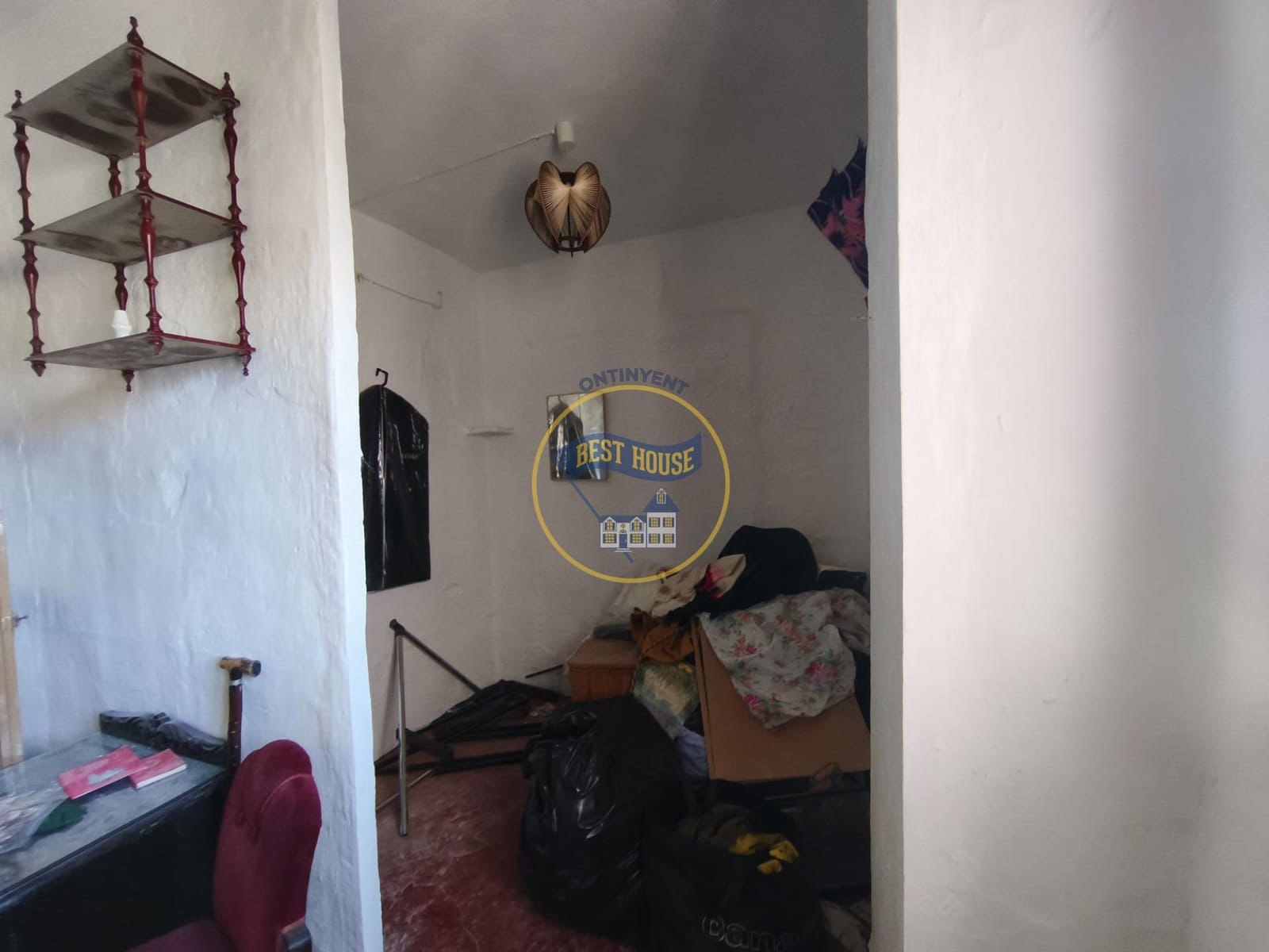 4 slaapkamer Huis te koop in Ontinyent - € 80.000 (Ref: 10120127)