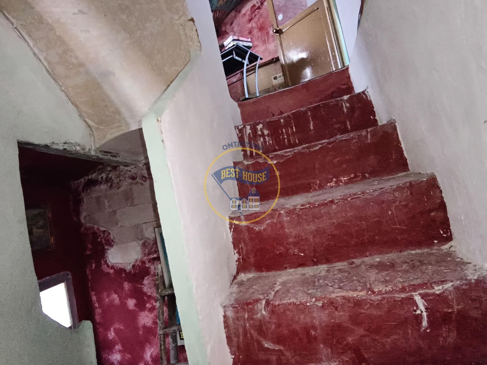 4 slaapkamer Huis te koop in Ontinyent - € 80.000 (Ref: 10120127)