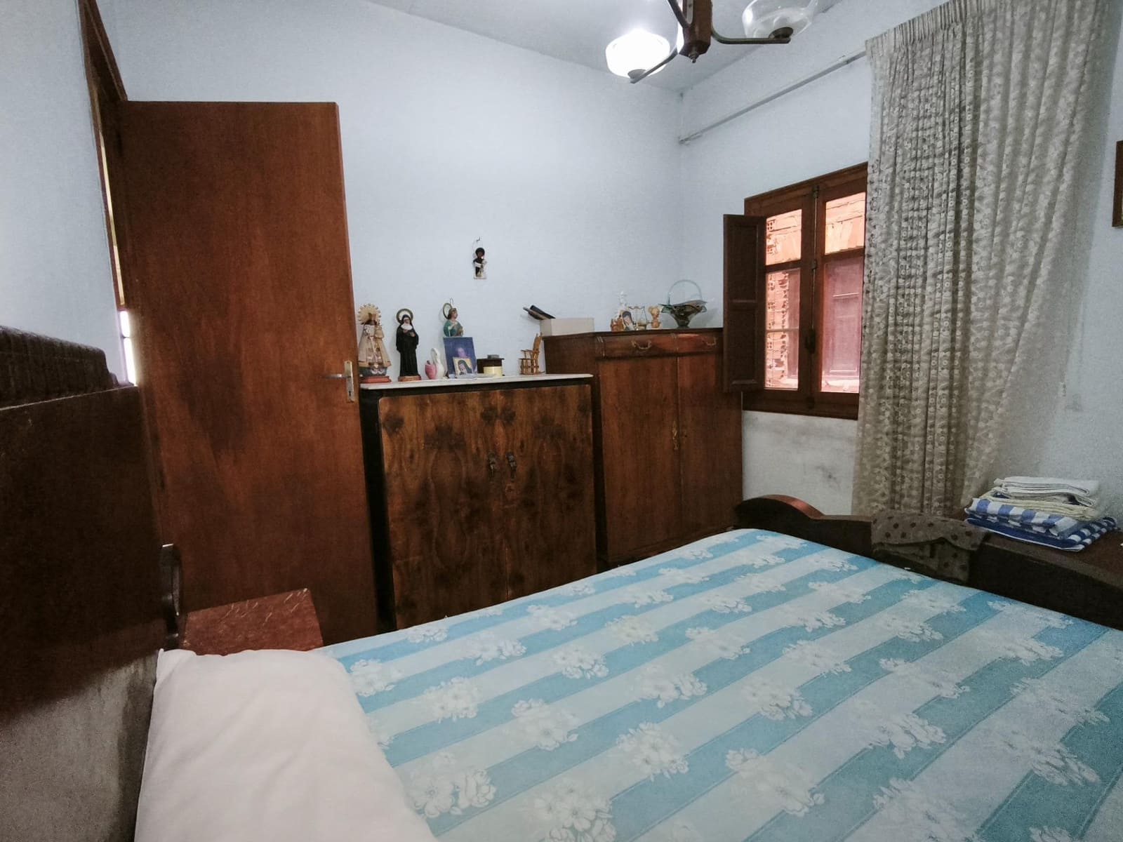 4 slaapkamer Huis te koop in Cocentaina met garage - € 250.000 (Ref: 10120129)