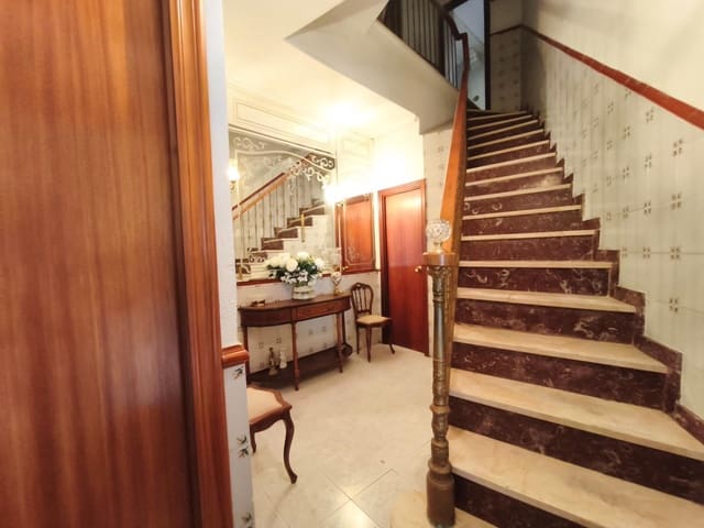 5 bedroom Townhouse for sale in Banyeres de Mariola - € 145,000 (Ref: 10120130)