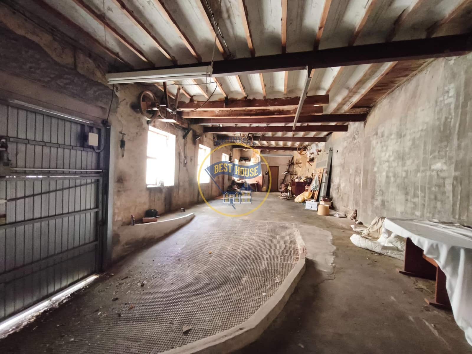 5 slaapkamer Huis te koop in Banyeres de Mariola - € 145.000 (Ref: 10120130)