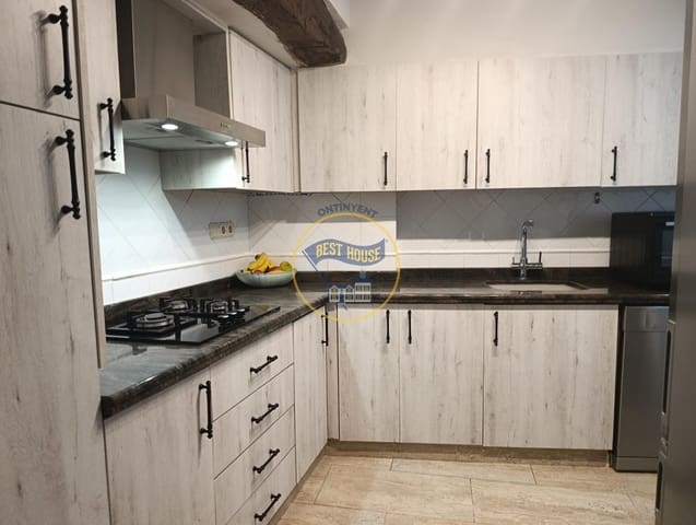 5 quarto Casa em Banda para venda em Ontinyent - 218 000 € (Ref: 10120134)
