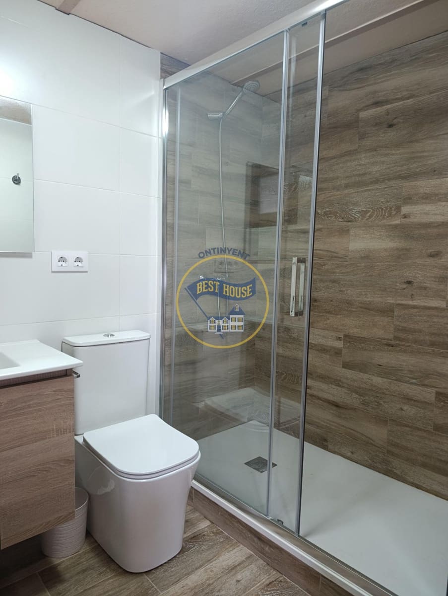 5 quarto Casa em Banda para venda em Ontinyent - 218 000 € (Ref: 10120134)