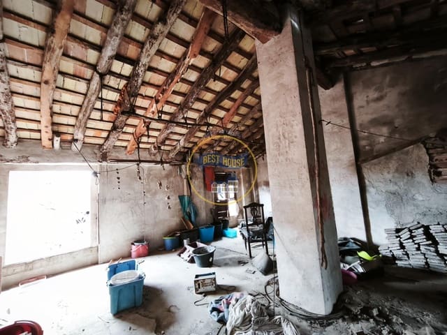3 soveværelse Byhus til salg i Ontinyent - € 110.000 (Ref: 10142554)