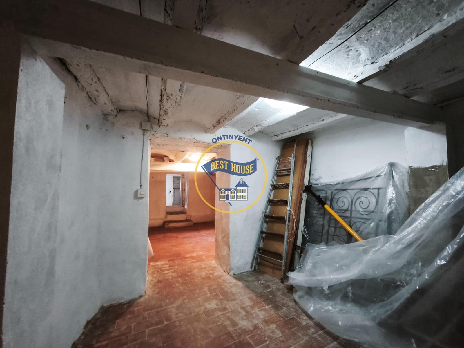 3 soveværelse Byhus til salg i Ontinyent - € 95.000 (Ref: 10165211)