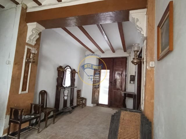 9 slaapkamer Huis te koop in Montesa - € 60.000 (Ref: 10166852)