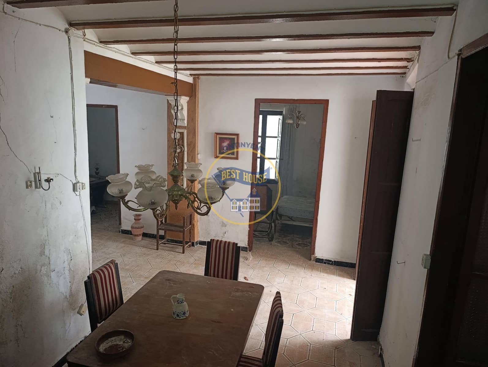 9 soverom Hus til salgs i Montesa - € 60 000 (Ref: 10166852)