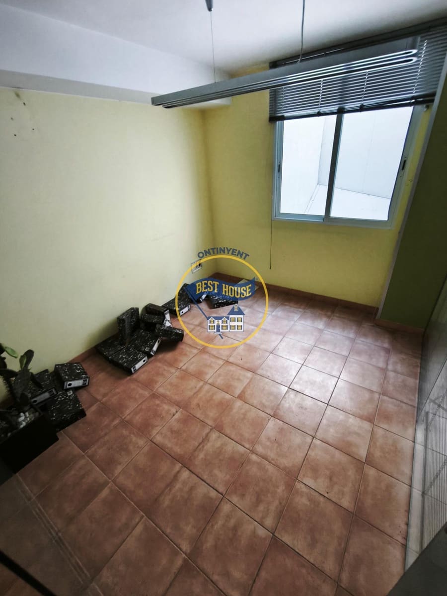 Kommersiell til salgs i Ontinyent - € 100 000 (Ref: 10171555)