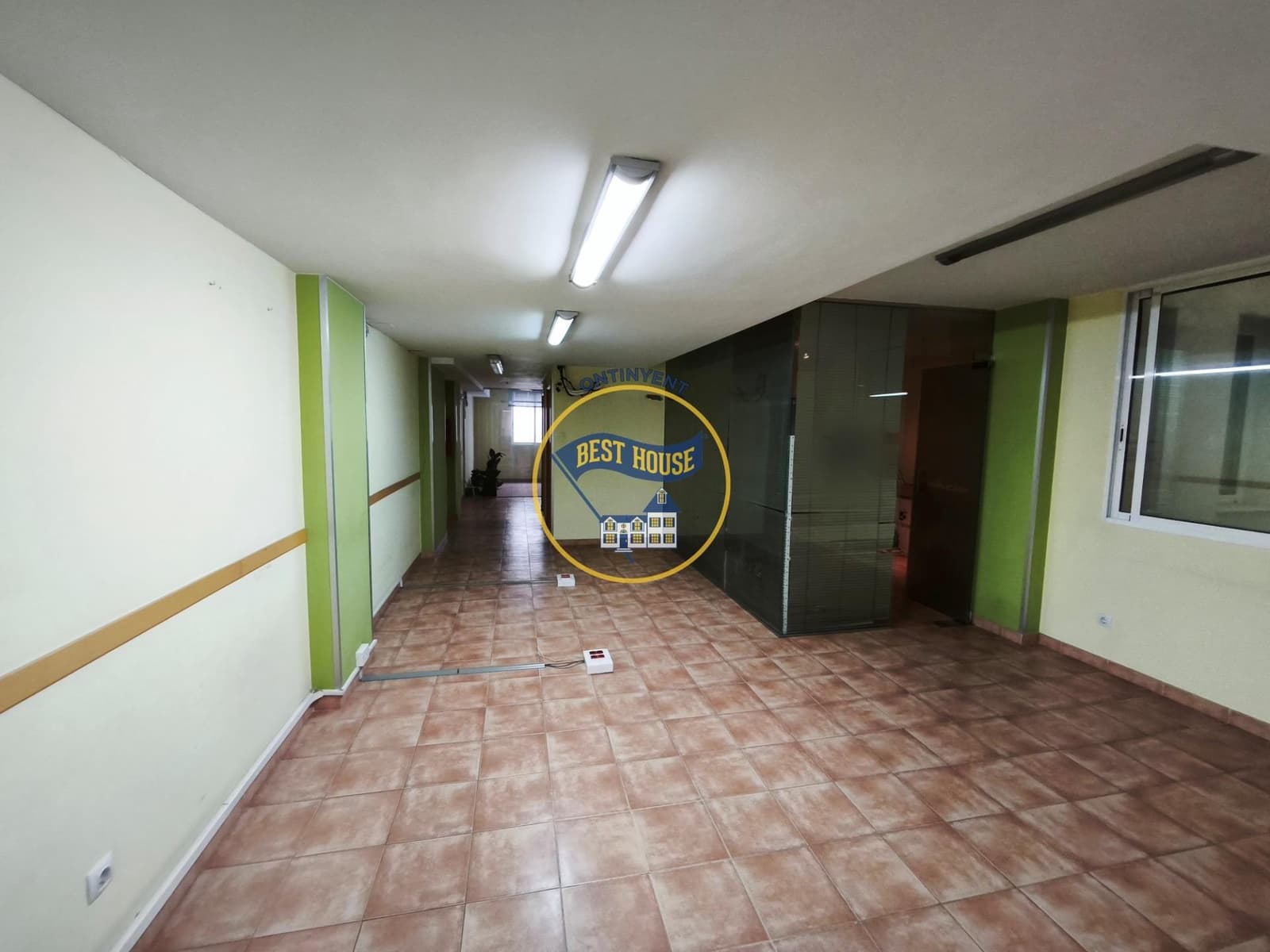 Kommersiell til salgs i Ontinyent - € 100 000 (Ref: 10171555)