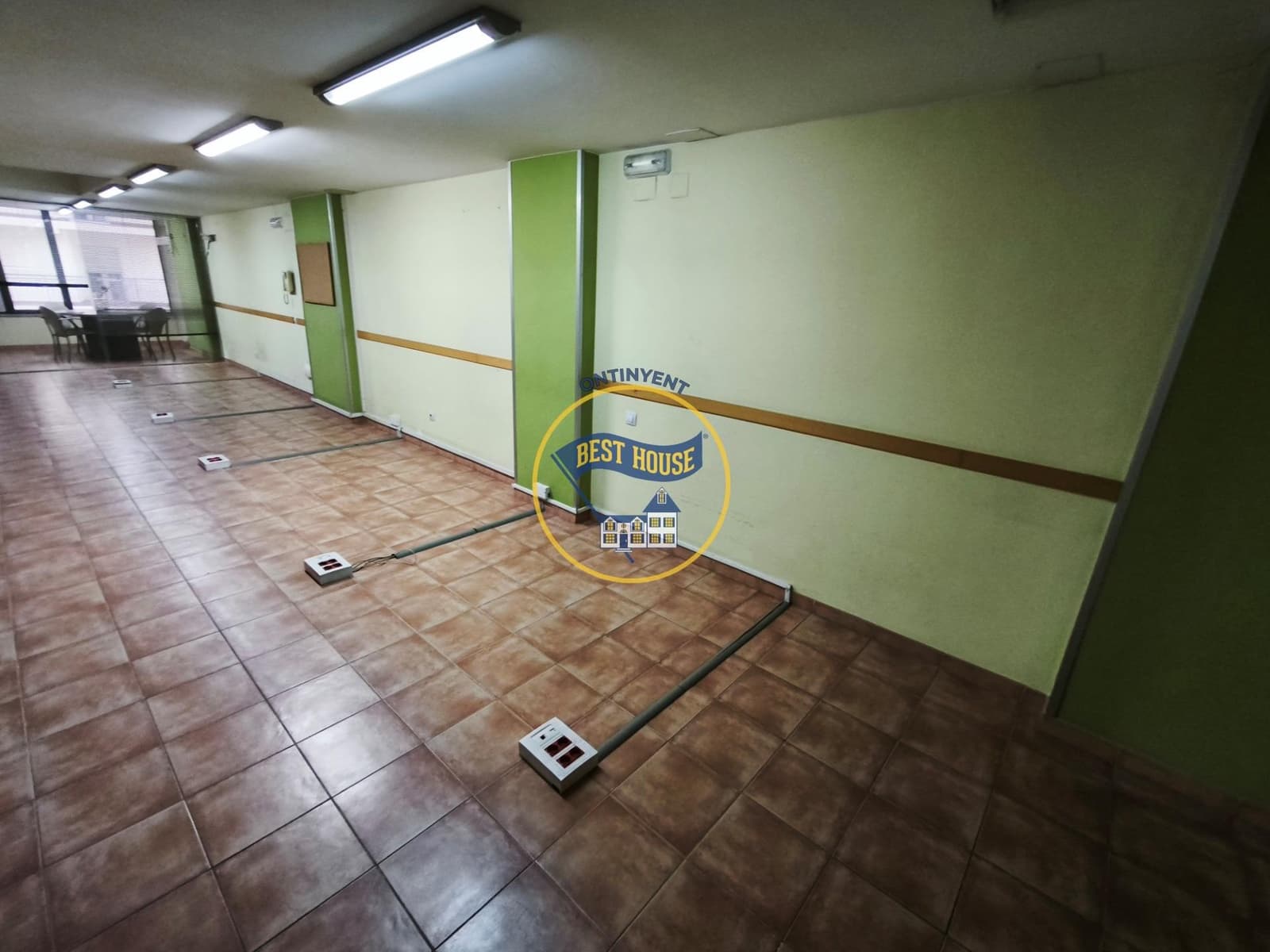 Kommersiell til salgs i Ontinyent - € 100 000 (Ref: 10171555)