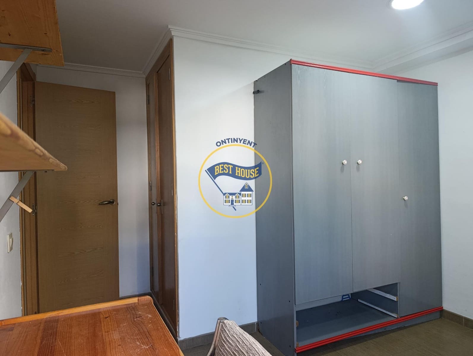 4 sypialnia Mieszkanie na sprzedaż w Ontinyent - 130 000 € (Ref: 10171556)