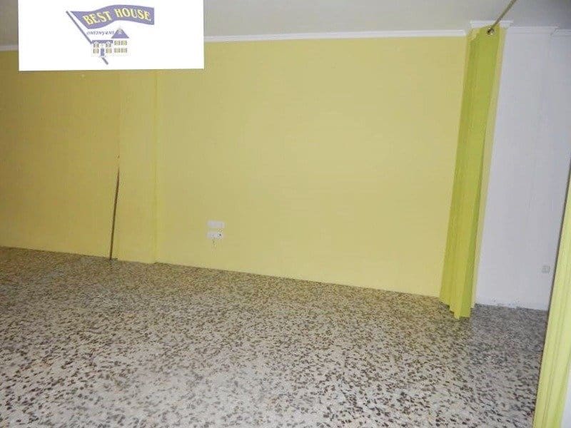 1 soveværelse Erhverv til leje i Ontinyent - € 400 (Ref: 3652197)