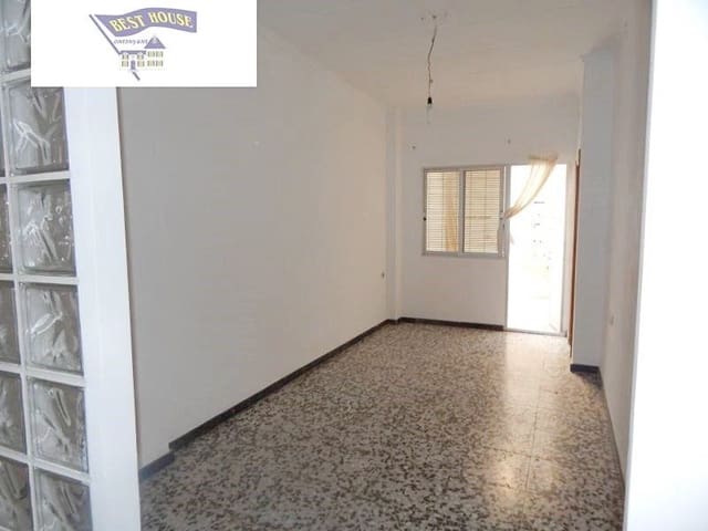 1 soveværelse Erhverv til leje i Ontinyent - € 400 (Ref: 3652197)