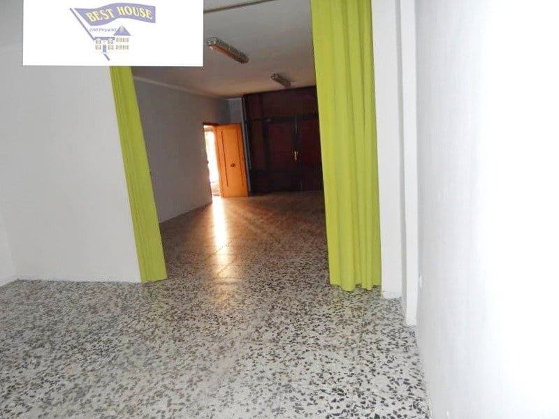 1 soveværelse Erhverv til leje i Ontinyent - € 400 (Ref: 3652197)