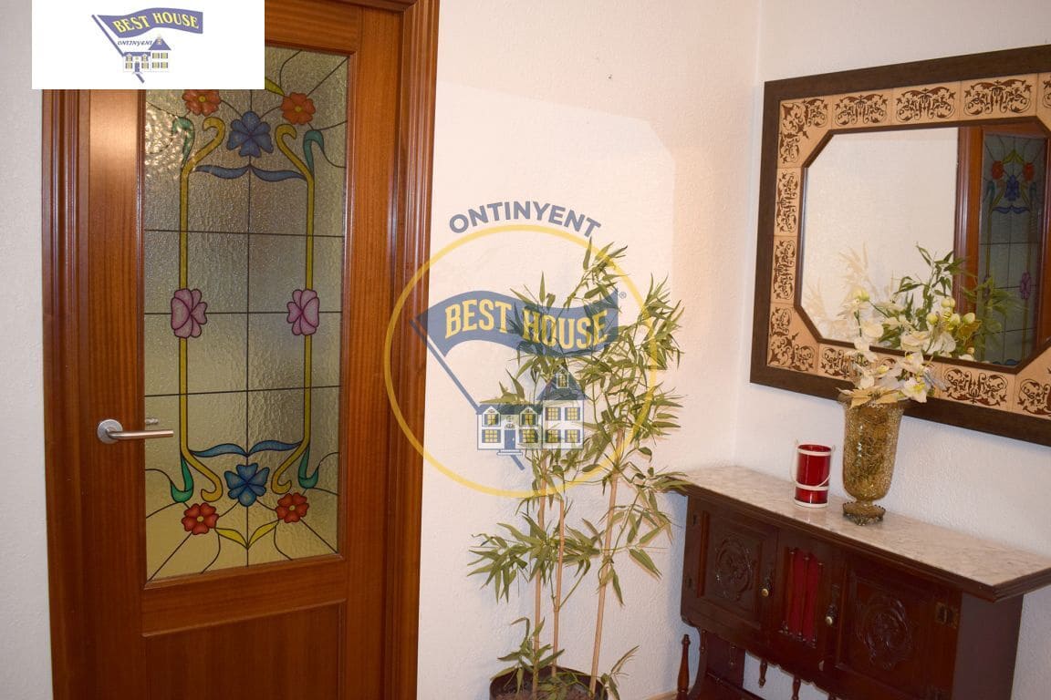 5 sypialnia Willa na sprzedaż w Ontinyent z basenem garażem - 340 000 € (Ref: 3652282)