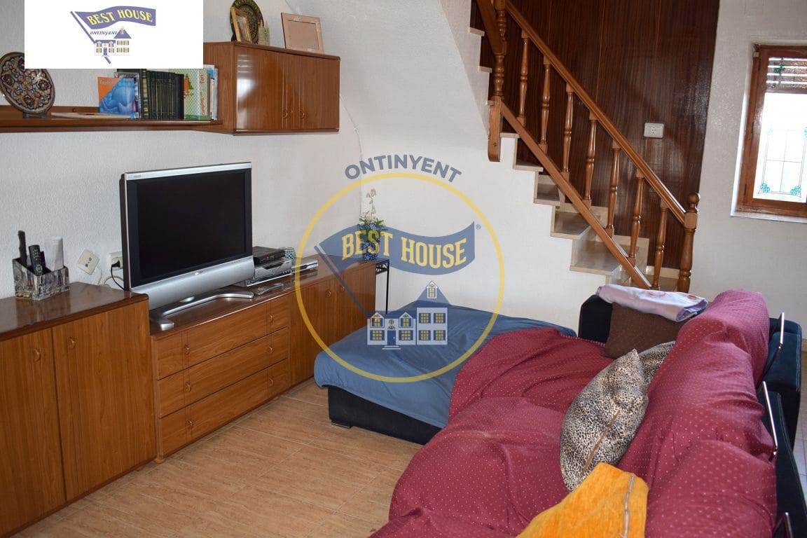 5 sypialnia Willa na sprzedaż w Ontinyent z basenem garażem - 340 000 € (Ref: 3652282)